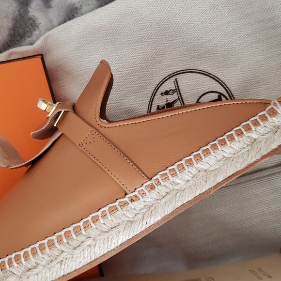Hermes Espadrille Mule Brown Natural Goatskin Kelly Buckle size 40EU or 10US - Picture 15 of 17